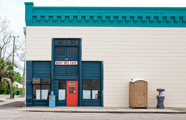Best Portable toilet rental cost  in East Troy, WI